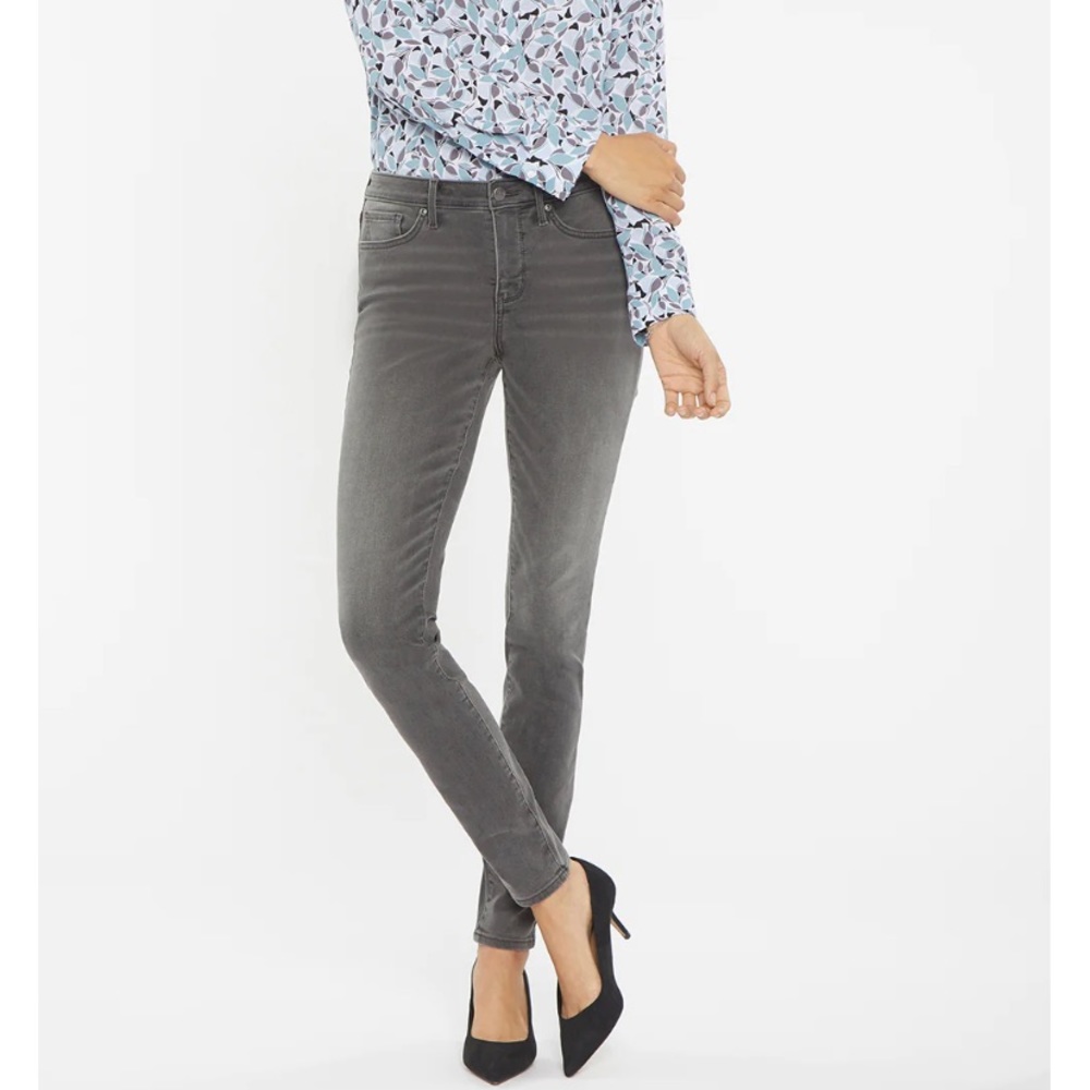 NEW NYDJ Grey Alina Leggings Jeans. New without tags. Size 6P